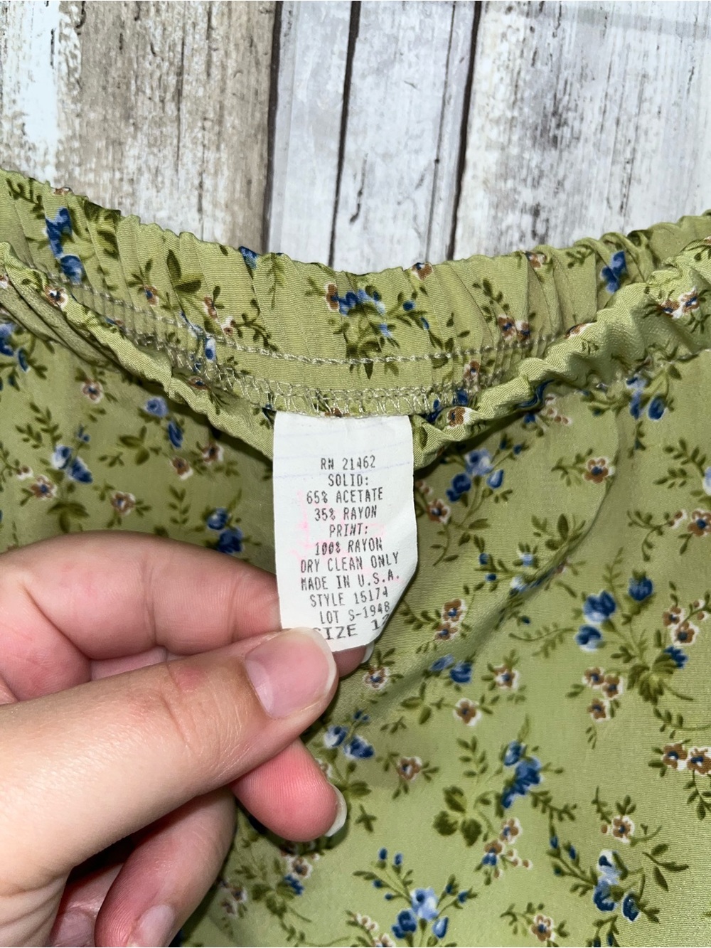 Vintage Floral Midi Skirt Green Cottagecore Bias Cut USA Made Size 12 - Picture 5 of 5